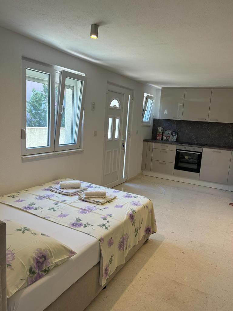 Villa Hercegovina Sveti Filip i Jakov Δωμάτιο φωτογραφία